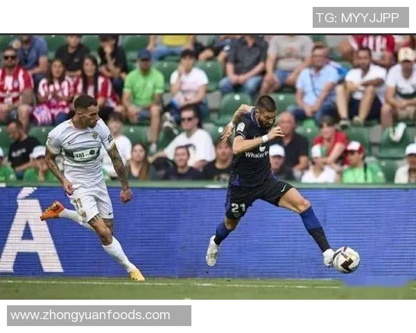 埃尔切与巴塞罗那历史交锋比分回顾与分析