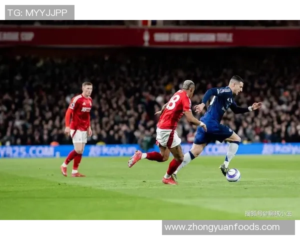 马德里竞技与曼联的历史交锋回顾与战术分析